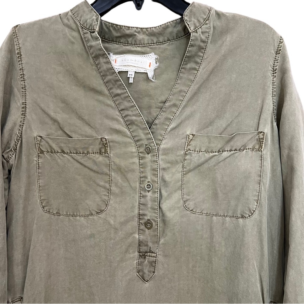 Chambrai Los Angeles Women’s Green V-Neck Shirt Dress XS Knee Length 3/4 Sleeve - Picture 3 of 7